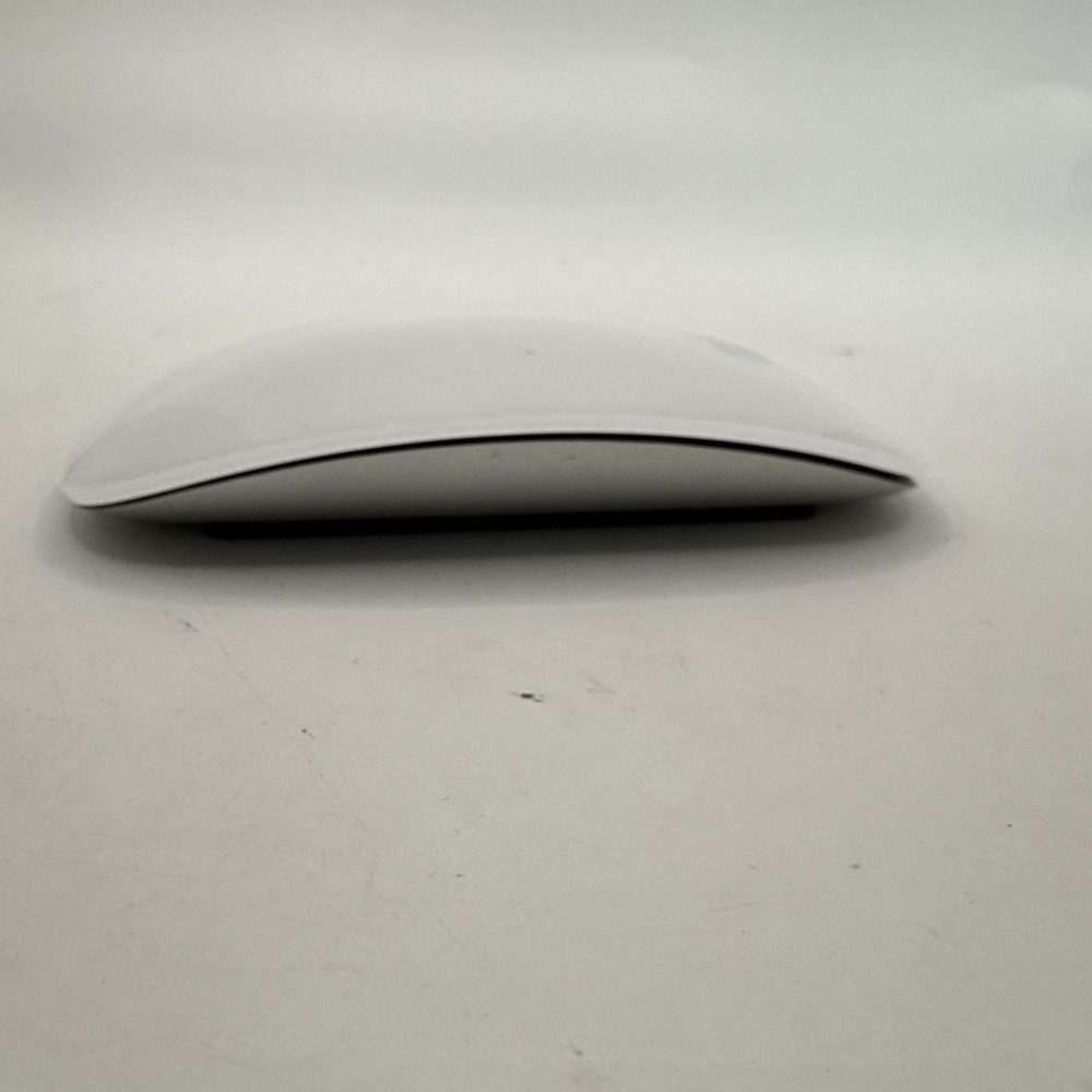 Apple Magic Mouse Wireless Bluetooth White A1657 Multi Touch - Picture 4 of 5